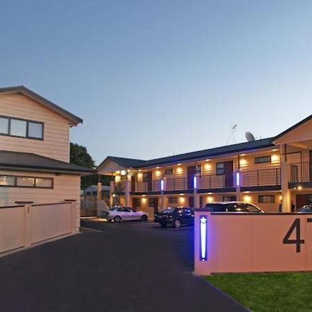 แอสตรา มอเตอร์ ลอดจ์ Motel แฮมิลตัน ภายนอก รูปภาพ