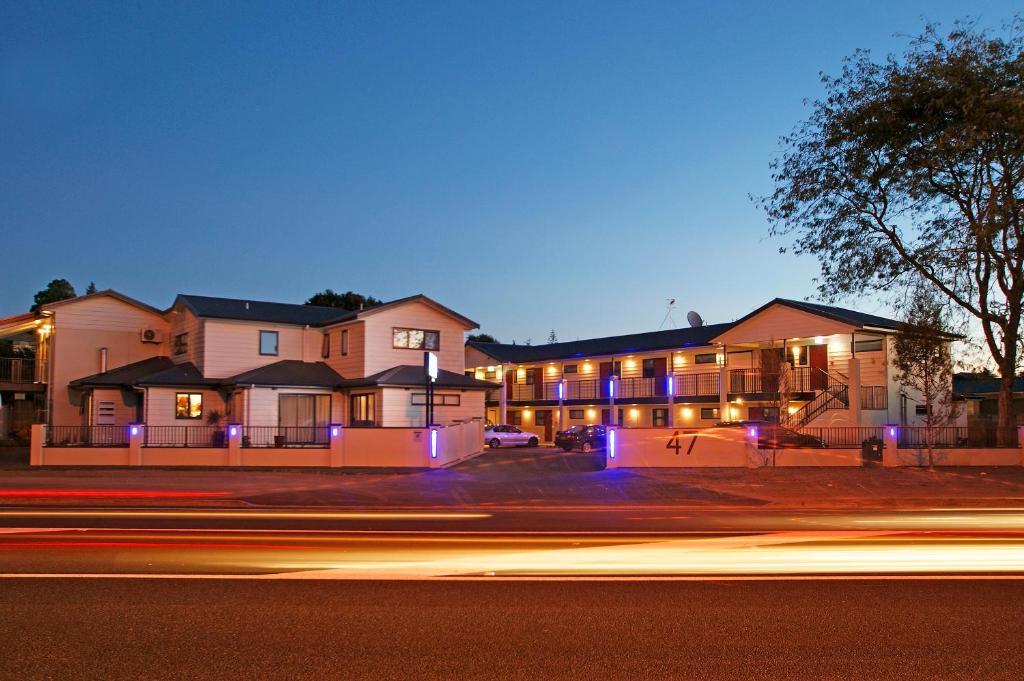 แอสตรา มอเตอร์ ลอดจ์ Motel แฮมิลตัน ภายนอก รูปภาพ