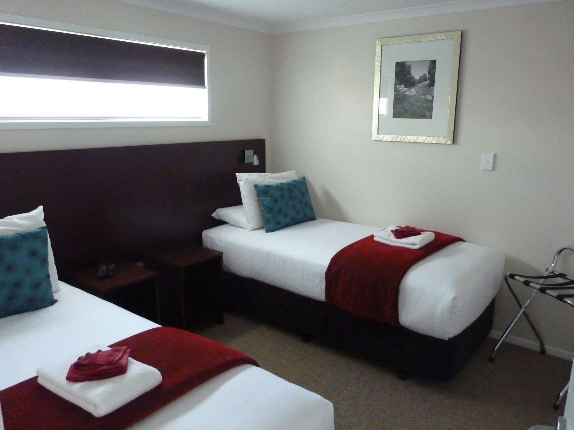 แอสตรา มอเตอร์ ลอดจ์ Motel แฮมิลตัน ภายนอก รูปภาพ